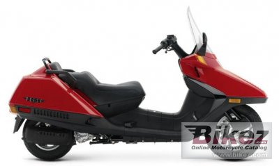 2004 Honda Helix photo